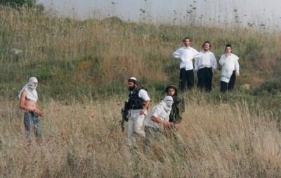 مستوطنون يعتدون على طفل فلسطيني جنوب بيت لحم